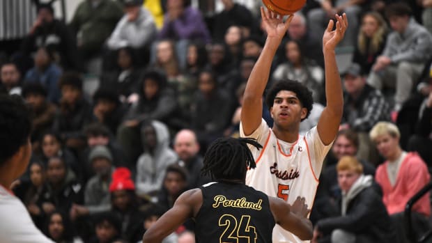 Jacob Cofie Eastside Catholic Taylor Balkom 8
